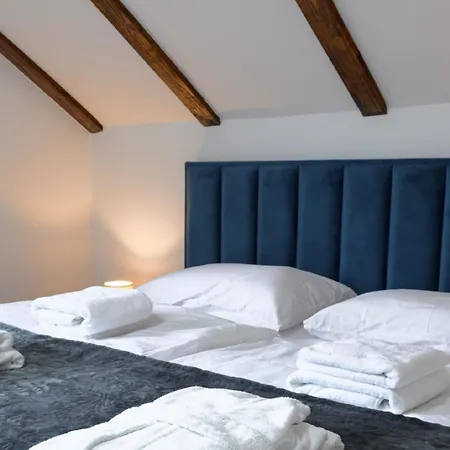 Feriehus Mary With Heated Pool And Sauna *